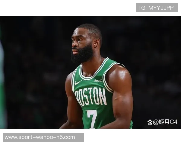 明日绿军迎战森林狼杰伦布朗奎塔出战成疑怀特有望复出助力球队 明日绿军迎战森林狼杰伦布朗奎塔出战成疑怀特有望复出助力球队