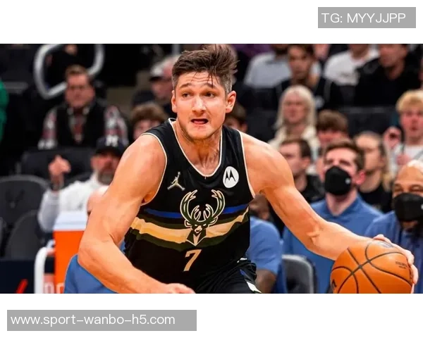 格雷森阿伦谈首节扣篮时关注文班位置的重要性与策略分析